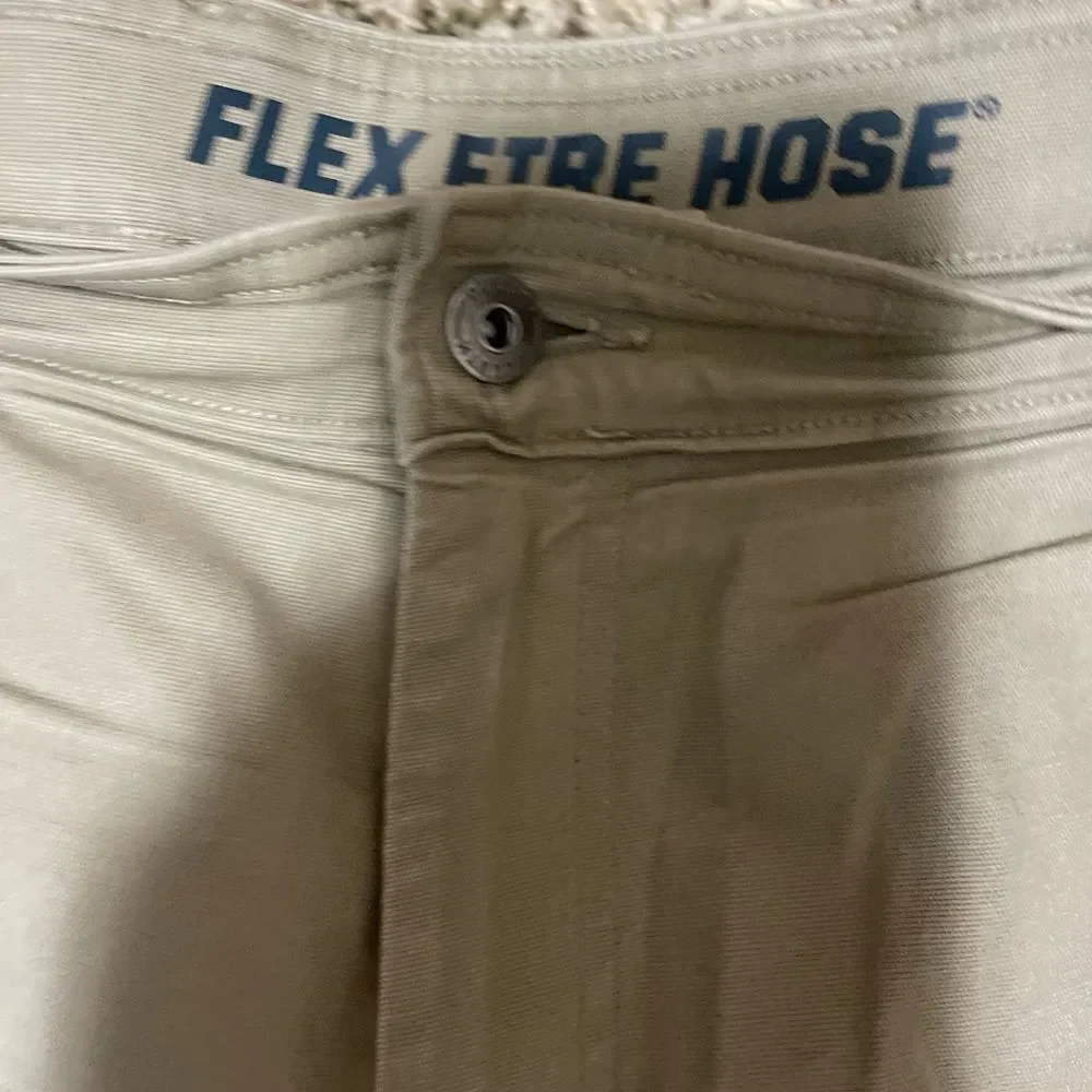 Duluth Trading Co. Flex Fire Hose Beige Cargo Shorts 11" Relaxed Fit Men's Sz 38 - Picture 3 of 6